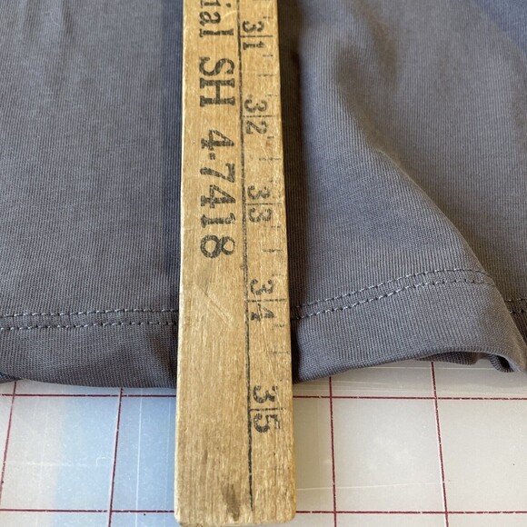 Rue 21‎ Shirt Womens Large Gray Cold Shoulder Short Sleeve Tunic Blouse - Picture 11 of 12